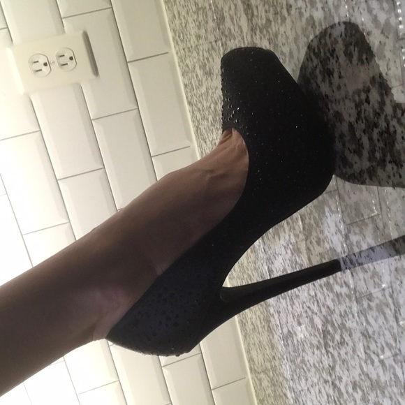 NWOB Black silk/rhinestone - Picture 8 of 8